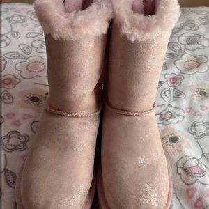 Baby pink shimmery Uggs
